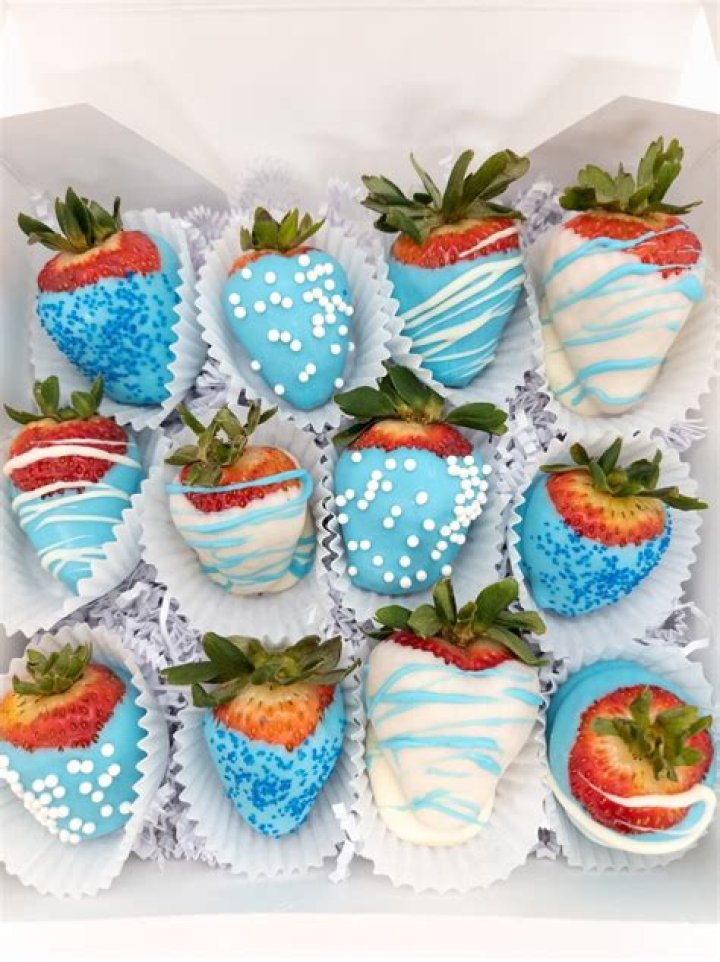 Are strawberries blue?