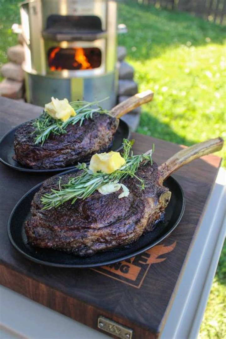 Can one person eat a tomahawk steak?