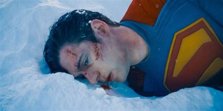 Can the flash vibrate through Superman?