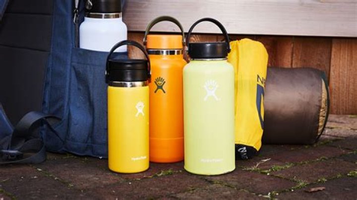 Can you bring a full hydro flask into Disneyland?