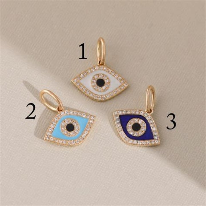 Can you give evil eye jewelry as a gift?