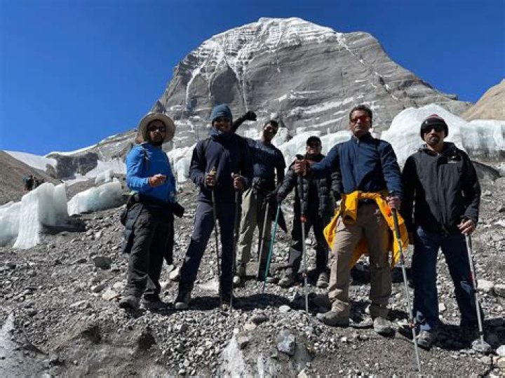 How many females have climbed Mount Everest?