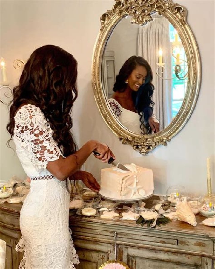 What does the bride wear to a wedding shower?