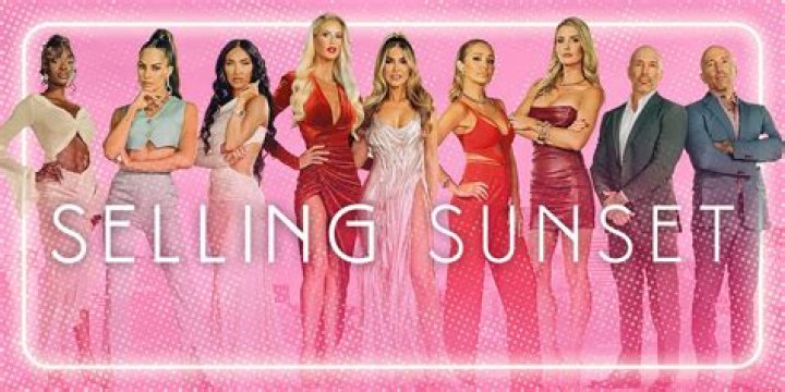 What ethnicity is Amanda from Selling Sunset?