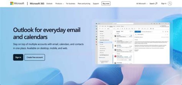 Which is more secure Outlook or Gmail?