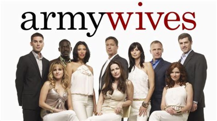 Who played Sarah Elizabeth on Army Wives?